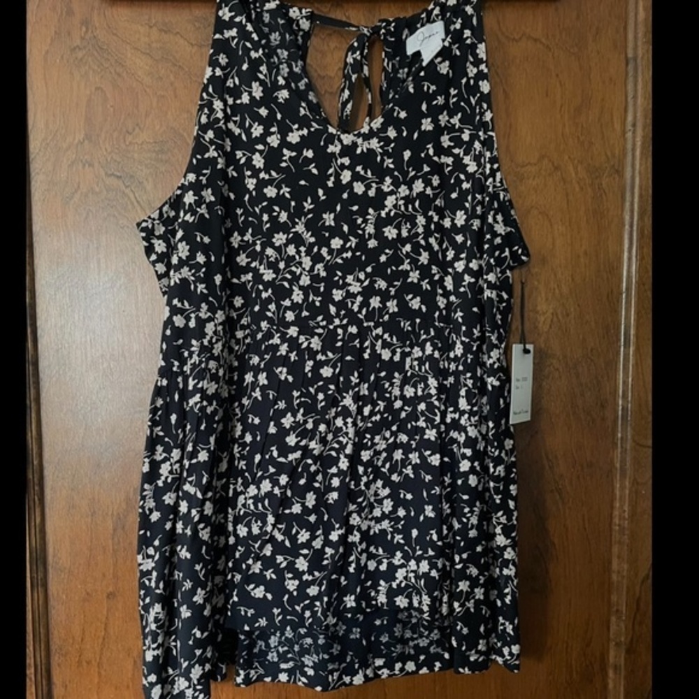 Floral tank‎ top